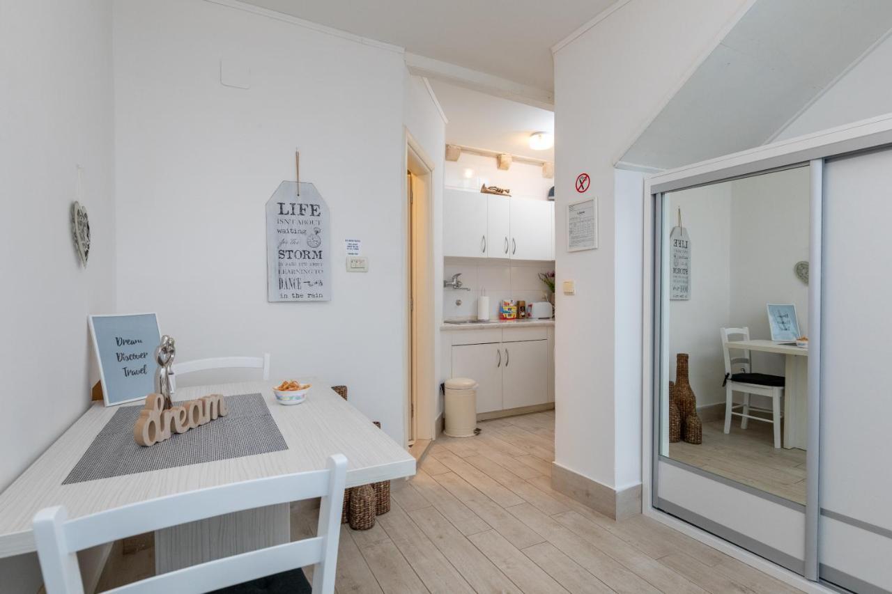 Divina Blue Apartments Дубровник Екстер'єр фото